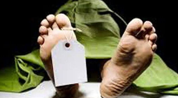 देहरादून: सेलाकुई में सड़क किनारे मिला युवक का शव, नशे की लत और घर से दूरी बनी मौत का संभावित कारण!